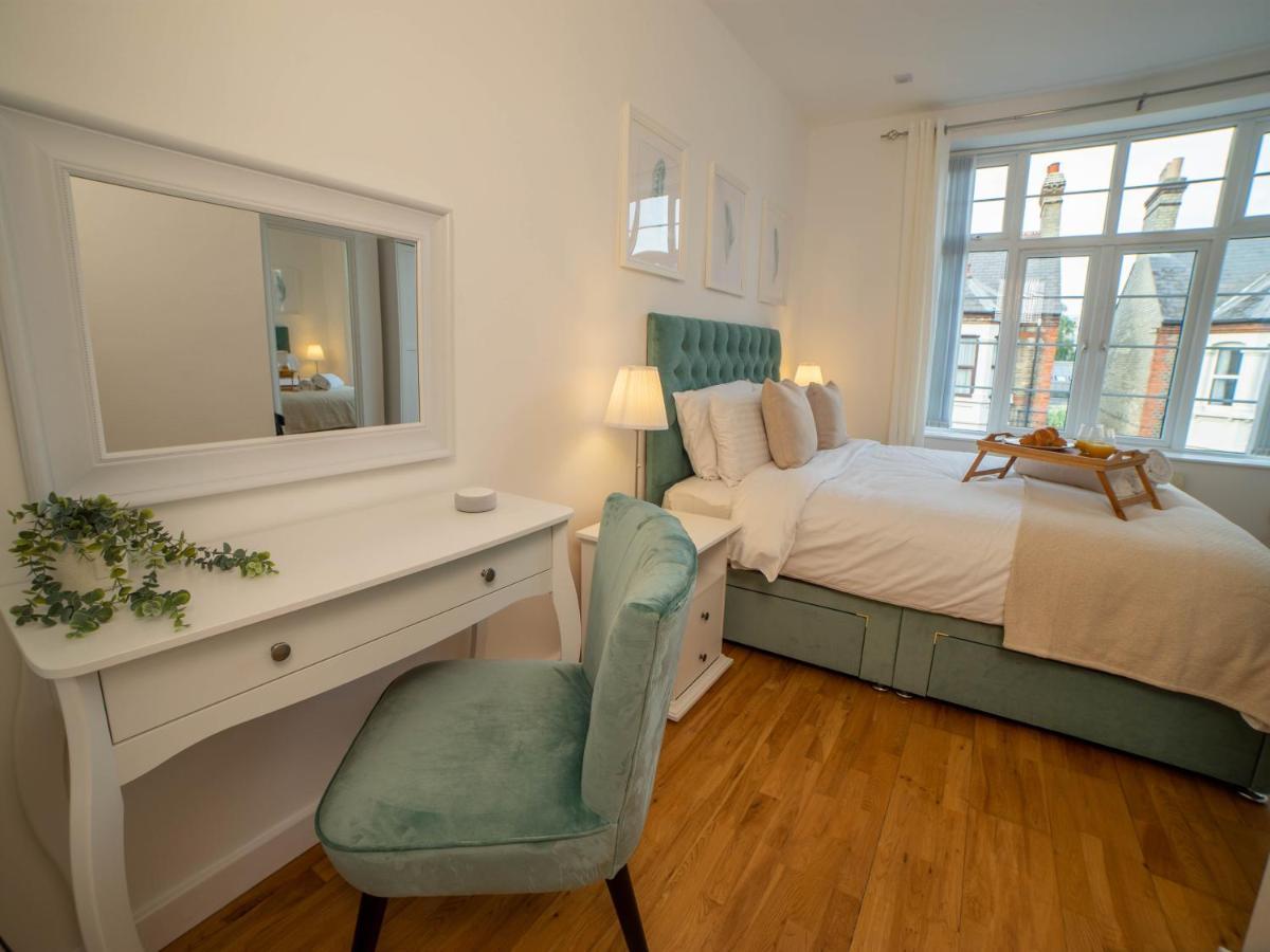 Vibrant City Centre - King Bed, Entire Apartment Cambridge-i reptér Kültér fotó